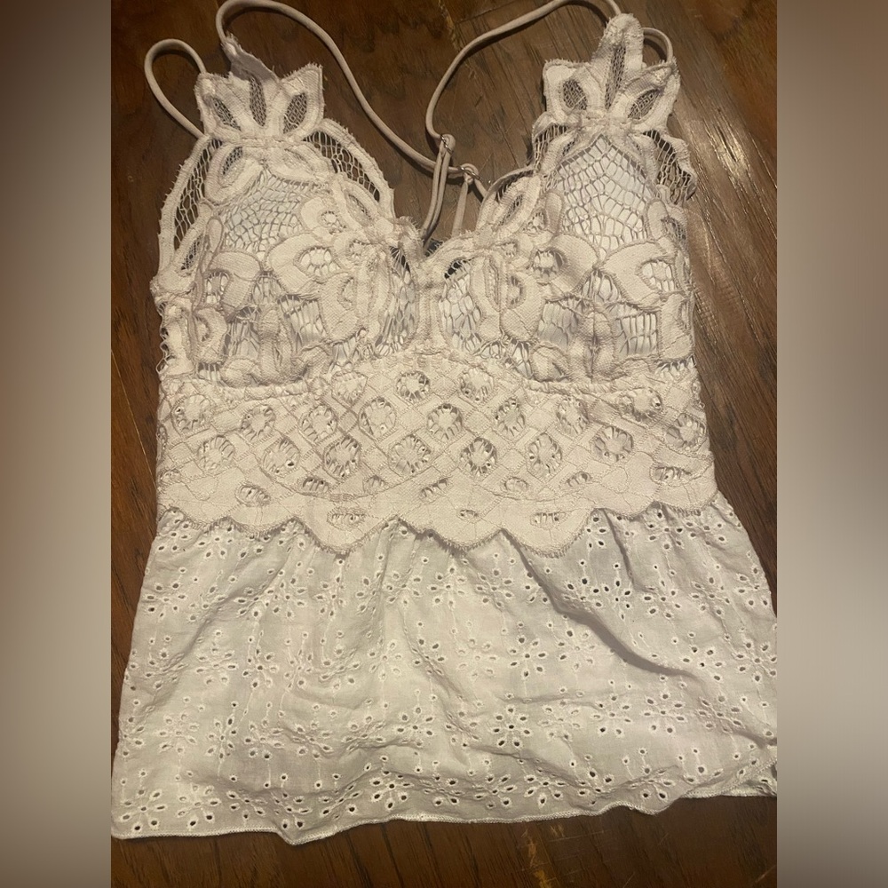 flowey crop top